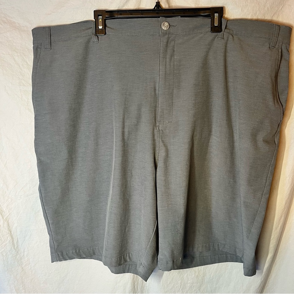 PGA Tour Casual Shorts Men's Size 50 Gray - Golf